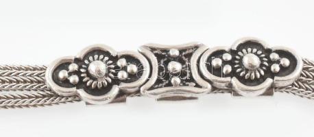 Ezüst (Ag) karkötő, jelzett, nettó: 19,5g, h: 20 cm