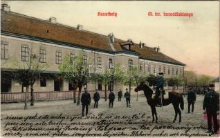 1914 Keszthely, M. kir. honvédlaktanya, katonák. Mérei Ignác 669. 1910. (EK)