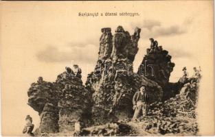 Dézna, Dezna; Sárkánykő a Várhegyen / Cetatea Dezna / rock on the castle hill