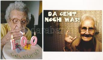 14 db MODERN reklám képeslap idős emberekről / 14 modern advertising postcards of old people