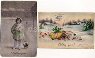 11 db RÉGI újévi üdvözlő motívum képeslap vegyes minőségben / 11 pre-1945 New Year greeting motive p...