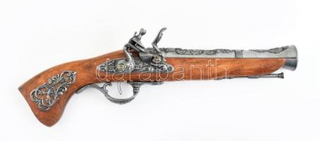 Antik kovás pisztoly igényes gyűjtői replikája 38 cm