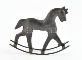 Fém játék hintaló 1900-as évek eleje. m: 12 cm /Vintage rocking horse. Metal