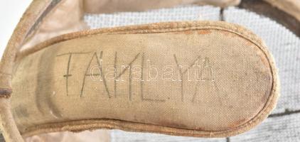 Régi vívósisak. Drót, vászon, bőr. Jelzés nélkül, korának megfelelő, viseltes állapotban, 26x22 cm