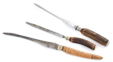 Két régi filéző kés és egy élező agancs nyéllel