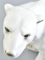 Royal Dux jegesmedve porcelán. Kézzel festett, jelzett, minimális kopással 32x40 cm