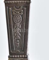 Ezüst (Ag) gyertyatartó, jelzett, m: 10,5 cm, nettó: 81,60g