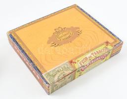 Flor de Tabacos de Partagas Habana fa szivaros doboz, tartalommal, hiányos 20,5x18x4 cm
