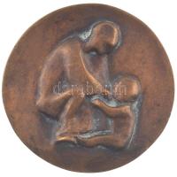 DN "Anya gyermekével" egyoldalas bronz emlékérem (57mm) T:1-