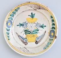 Antik népi tányér, kerámia, kopott, csorbákkal, d: 27 cm