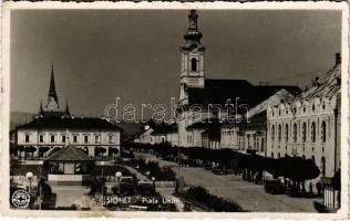 1938 Máramarossziget, Sighet, Sighetu Marmatiei; Fő tér, templom, leány iskola, autók / Liceul de fete, Piata Unirii / square, shops, church, girl school