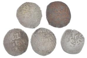 Mameluk Birodalom ~13-15. század Dirham Ag (5xklf) (2,53-4,18g) T:3
Mamluk Sultanate ~13-15. centur...