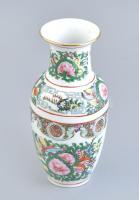 Kínai porcelán váza, jelzett, kopásokkal, m: 20 cm