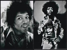 Jimi Hendrix (1942-1970) gitáros, énekes, zeneszerző fotói, 2 db modern nagyítás a néhai Lapkiadó Vállalat központi fotólaborjának gyűjteményéből, 15x10 cm