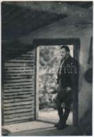 Jávor Pál, vintage filmfotó Apolló filmreklámterjesztő és Sztár filmmagazin pecsétjével, 24,5×14,5 cm