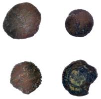 4db rossz állapotú római bronzpénz T:3 közte kitörés 4pcs of Roman bronze coin in poor condition C:F cracked