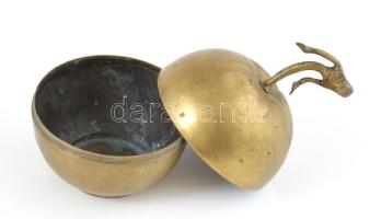 Régi lengyel alma bonbonier, réz, jelzett: S. Sulikowski. Peremén kis repedéssel, m: 14 cm