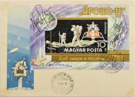 Neil Armstrong (1930-2012), Michael Collins (1930- ), Buzz Aldrin (1930- ) amerikai űrhajósok autogr...