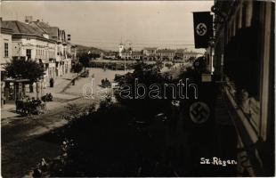 1940 Szászrégen, Reghin; bevonulás, horogkeresztes zászlók / entry of the Hungarian troops, swastika flags. photo + 1940 Szászrégen visszatért So. Stpl.