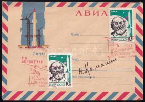 Nyikolaj Kamanyin (1908-1982) szovjet pilóta, űrhajóskiképző aláírása hitelesített emlékborítékon / Signature of Nikolay Kamanin (1908-1982) Soviet pilot, head of the cosmonaut training on envelope