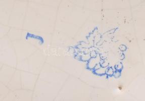 Kőbányai Porcelángyár: Miskolctapolca fonott emlék tálka. Kézzel festett, jelzett, kis mázrepedésekk...