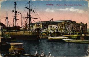 Trieste, Trieszt; Stazione della ferrovia dello Stato / railway station, port, steamships (EK)