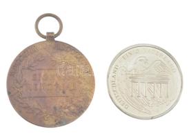 1898. "Jubileumi Emlékérem a Fegyveres Erő Számára / Signum memoriae (AVSTR)" bronz kitünt...