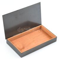 Lovas iparművész vörösréz doboz, fa betéttel, 18,5x10,5x2,5 cm