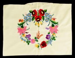 3 db kalocsai hímzéses párnahuzat, 40×60 cm