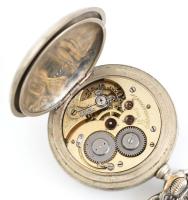 Régi, nagyméretű Chronometre zsebóra, sorszámozott, duplafedeles fém tokkal, jó állapotú szerkezette...