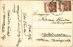 Ózd, Rakodó daru a vasgyárban, iparvasút vagonokkal. Bodnár Mátyás kiadása (EK)