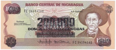 Nicaragua DN (1990) 200.000C felülbélyegzés 1000C bankjegyen T:I Nicaragua ND (1990) 200.000 Cordobas overprint on 1000 Cordobas banknote C:UNC Krause 162.