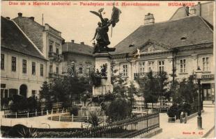 Budapest I. Dísz tér és Honvéd szobor, kávécsarnok (EK)