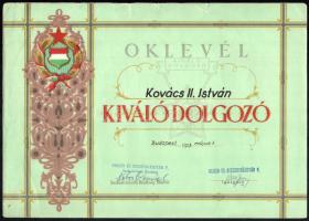 cca 1960-80 14 db szocreál oklevél, bizonyítvány (szakmunkás bizonyítvány, építőipari gépkezelő bizo...