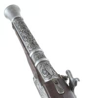 Antik kovás pisztoly igényes gyűjtői replikája. Fém, műanyag, h: 34 cm