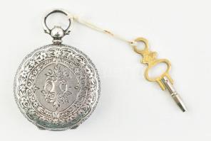 Ezüst (Ag) női zsebóra. Kulcsos, XIX. sz. vége. Jelzett, hibátlan számlappal, működő, jó állapotban ...