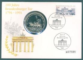 NSZK 1991. "Brandenburgi Kapu" bélyeges érmés borítékon, elsőnapi bélyegzővel, hátoldali ismertetővel T:PP