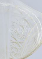 Ezüst (Ag) talpas kristály váza, jelzett, talpán "Szeretettel Sopronkövesd 1961 gravírozással, ...