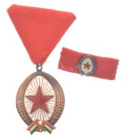 ~1960. A Munka Érdemrend bronz fokozata, zománcozott bronz kitüntetés szalagon, miniatűrrel és szalagsávval T:1-