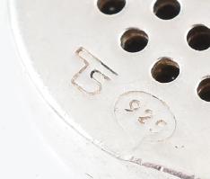 Thomas Sabo ezüst (Ag) design fülbevaló, apró fekete kövekkel. Jelzett, bruttó: 5,6 g