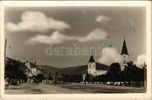 1942 Szinérváralja, Seini; Piac tér, templomok / main square, churches