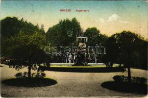 1918 Brassó, Kronstadt, Brasov; Rezső park, szökőkút. Vasúti levelezőlapárusítás 219. / park, fountain (kopott sarkak / worn corners)