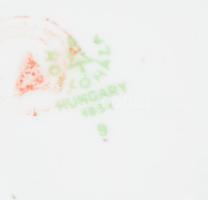 Hollóházi virág mintás váza, jelzett, kis kopásokkal, m: 17 cm