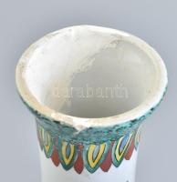 Keleti mintás váza pár. Kézi festéssel, jelzett, javítottak a tetejükön. 38 cm