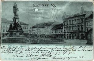 1899 (Vorläufer) Arad, Szabadság tér, 13 vértanu szobor, este, Fiume kávéház, Derestye Gyula, Farber Lajos, Hubert és Rosenberg üzlete. Boch H. nyomda kiadása / martyrs' statue, square, night, shops, cafe (EK)