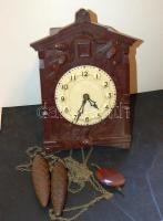 Szovjet gyártmányú kakukkos óra, minden kellékével