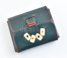 2 pakli pin up francia kártya, tokban