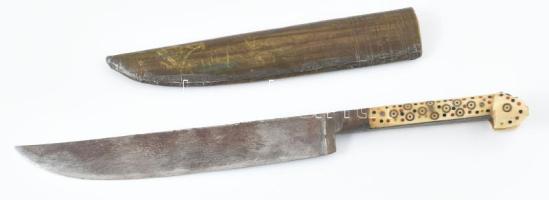 Choora, afgán tőr, XIX. sz., berakásos csont markolattal, bambusz hüvellyel, h: 30 cm