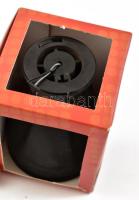 Vasas SC emléktárgy, égő az Illovszky Stadion 1971-ben épült eredményjelzőjéből, műanyag, eredeti ka...