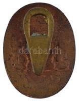 ~1920-1930. "Budapest Székesfőváros - Altiszt" zománcozott bronz gomblyukjelvény (36x27mm)...